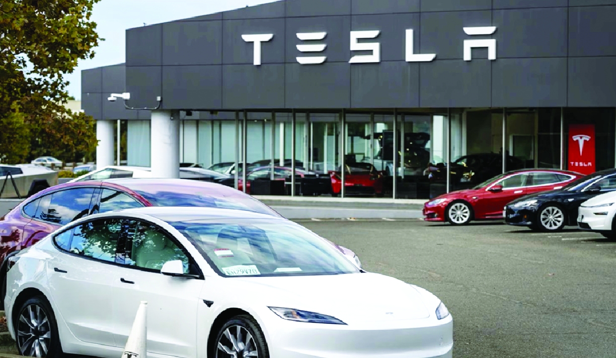 Tesla recalls nearly 3M vehicles in China over door handle safety risks