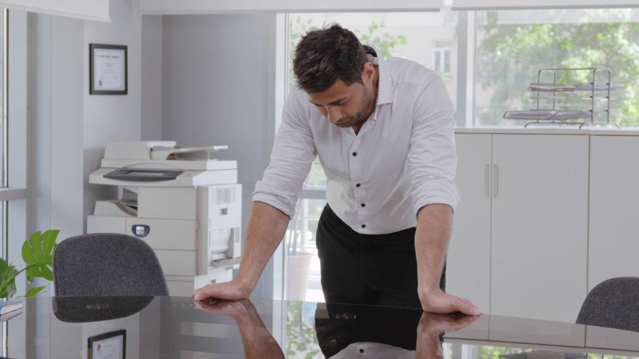 The faceoff: Success & failure in the corporate world