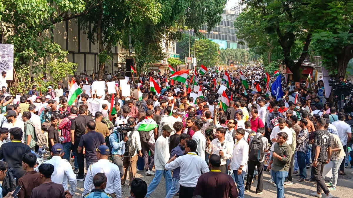 Thousands gather at Mumbai’s Shivaji Park demanding CEC’s resignation