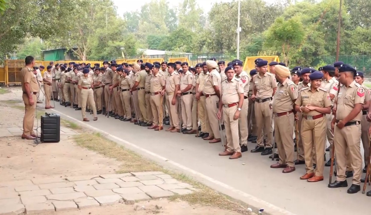 Tight security at Chandigarh-Mohali border as Punjab Bandh begins