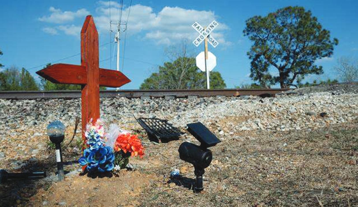 Tragic train-van crash claims five lives in Mississippi