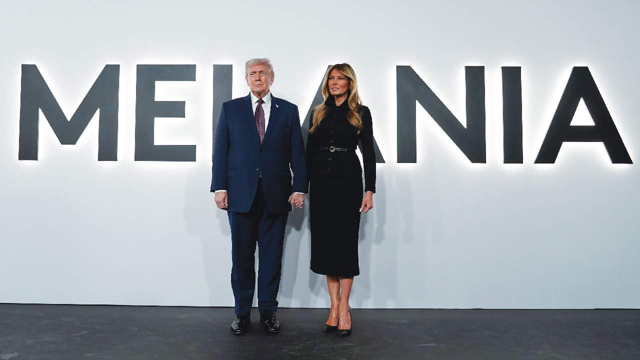 Trump names ex-Federal Reserve Governor as the next Fed chair