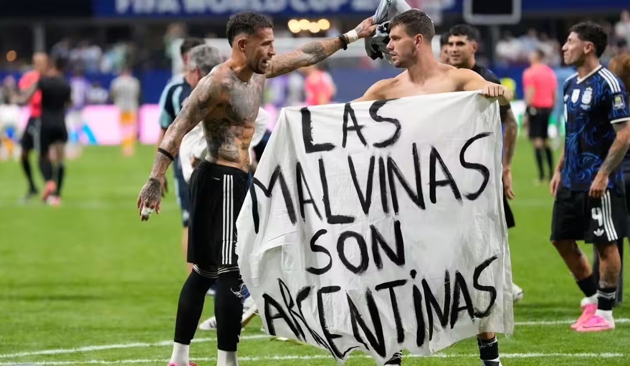 UK urges FIFA to act after Argentina's Falklands banner sparks World Cup row