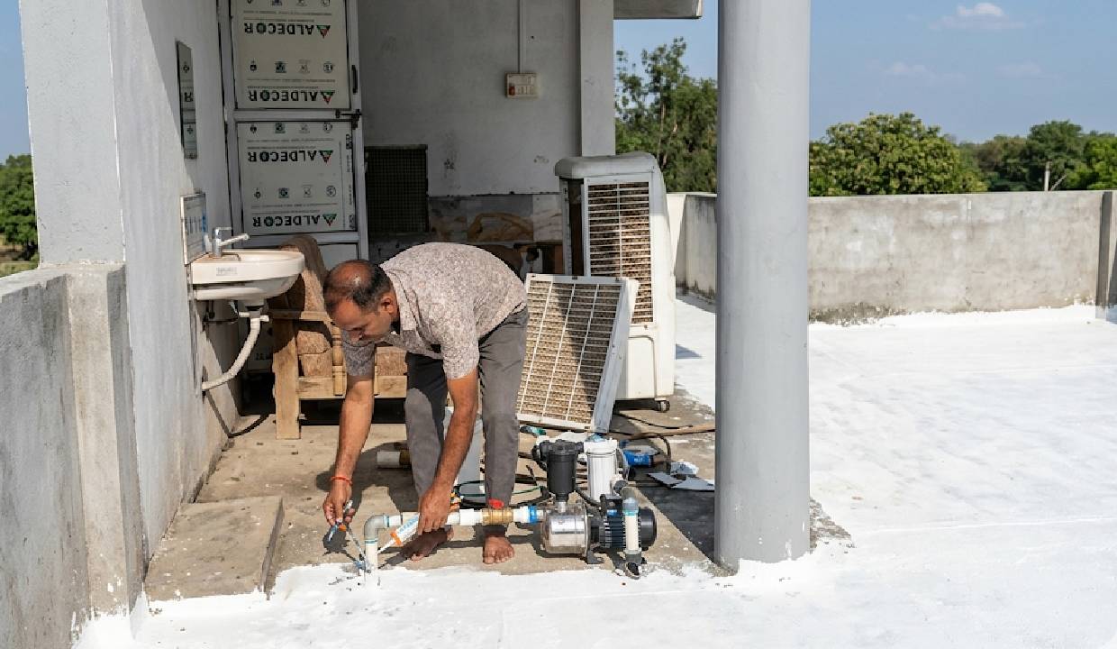 Viral Rs 850 roof coating hack promises relief from scorching heatwave