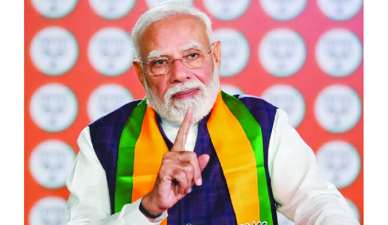 Will not deviate from path of service: PM Modi