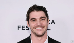 'Breaking Bad' actor RJ Mitte dies at 34; co-stars mourn his death