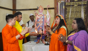 'Modi Chalisa' recited at Press Club of India, PCI says hall booking terms violated