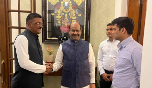 'Secret' Photos of Uddhav Sena Rebel MPs' Delhi meeting surface amid 'Operation Tiger' row