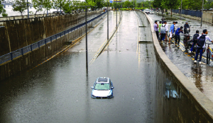 1,200 rescued from Gujarat’s rain-hit areas, 1 dead in Tapi