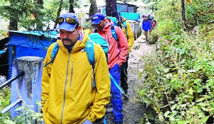1,500 pilgrims rescued after landslide hits Kedarnath trek