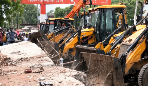 1 Dead, 2 injured as wall collapses at Chirwai Naka in Madhya Pradesh's Gwalior