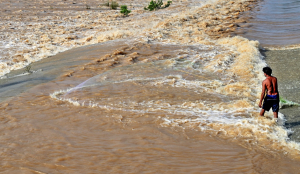 10 Odisha districts on flood alert as Hirakud Dam keeps 22 gates open