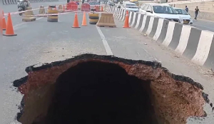 15-foot crater on road as Gurugram's Sohna Expressway collapses again