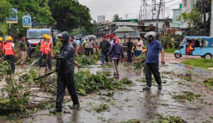 2 Killed, 7 injured as severe storm and heavy rain batter in UP