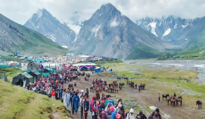 25,000 register for Amarnath Yatra as J&K chief secretary reviews preparations