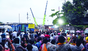 5 dead, 17 hospitalised in Kolkata warehouse collapse