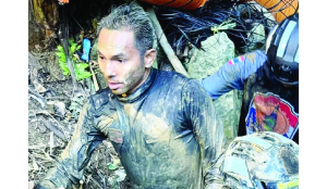 5 found alive in flooded Laos cave; 2 still missing