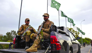 5 Pakistani soldiers killed during strike on terrorists