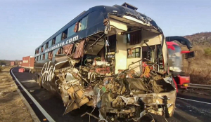 6 killed, 26 injured in triple vehicle collision on Mumbai-Agra Highway in Dhule