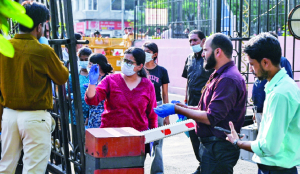 A bouquet, a blast of ink, and a question that hung over Assembly