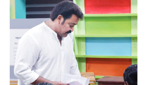 Actors turn up to vote in Kerala, urge public participation