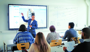 AI pressure on school curricula