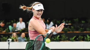 Andreeva rallies to beat Mboko in Adelaide final