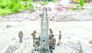 Army builds footbridge to restore Siliguri-Mirik link