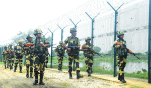 Bengal to give 105 acres to BSF for border fencing