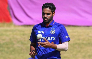 Bhuvneshwar Kumar returns to India T20I squad after nearly four years
