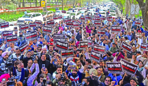 BJP protests against Rahul’s ‘traitor’ jab at Ravneet Bittu