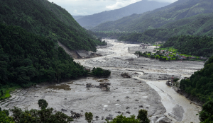 Bodies wash into India as 100 Nepalese remain missing in Tibet