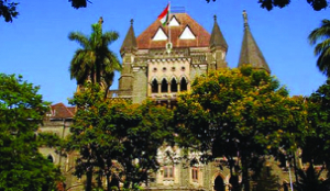 Bombay HC disposes plea by cab drivers as Govt grants one-year time to learn Marathi