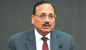 Build careers based on collaboration, patience: CJI