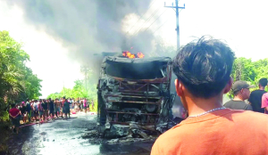 Bus, oil tanker crash in Indonesia kills at least 16