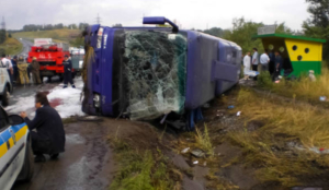 Bus plunges into ditch on Chennai-Tiruchirappalli NH, traffic hit for two hours