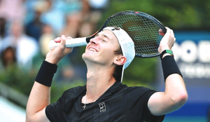 Carlos Alcaraz loses to Sebastian Korda in third round of Miami Open