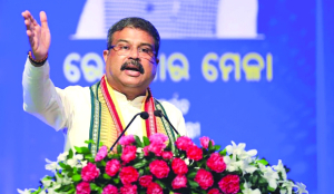 CBSE fee fiasco: Pradhan seeks FM help