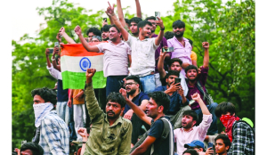 Celebrations erupt as Pradhan resigns, CJP withdraws agitation