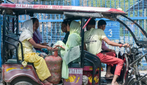 Centre removes BAT-BMS apps after reports of remote e-rickshaw shutdowns