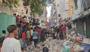 Child killed, eight rescued after building collapses in Delhi's Seemapuri