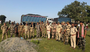 CISF seizes 250 tonnes of coal in Latehar as five trucks abandoned near Ojha Tandi