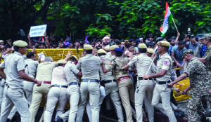 CJP march: Delhi Police, students trade blame on violence
