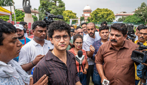 CJP supporters protest in Delhi over alleged assault of student's father