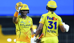 Clinical CSK outclass MI by 8 wickets to boost playoff prospects