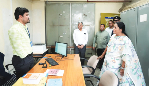 CM crackdown on absenteeism at GST office