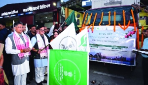 CM Himanta flags off GI-tagged Tezpur litchis to Singapore