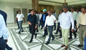 CM Sukhu reviews progress of Himachal Niketan building