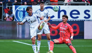 Como wins third straight after road victory at Cagliari