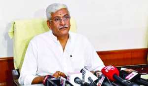 Create lasting impact on tourists visiting India, says Shekhawat